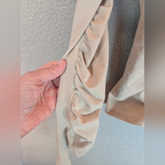 Anne Isabella Beige Asymmetrical Womens Shirt Sz S Button Front Long Sleeve - Picture 11 of 15